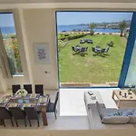 Seafront Infinte Aretousa Protarász