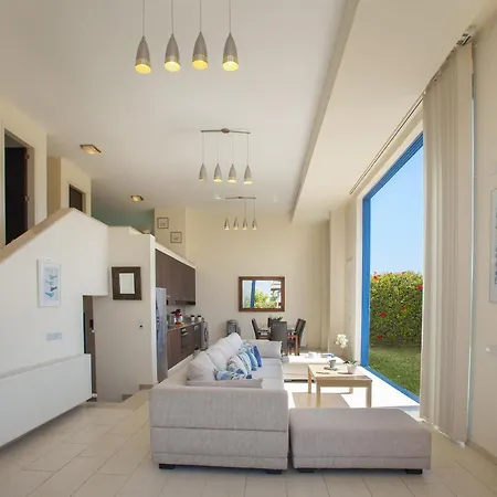 Seafront Infinte Aretousa Villa