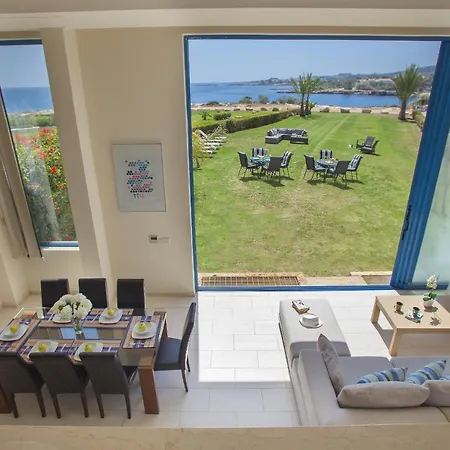 Seafront Infinte Aretousa Protarász