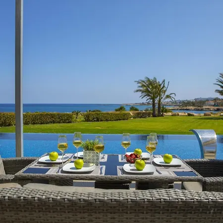 Seafront Infinte Aretousa Villa Protarász