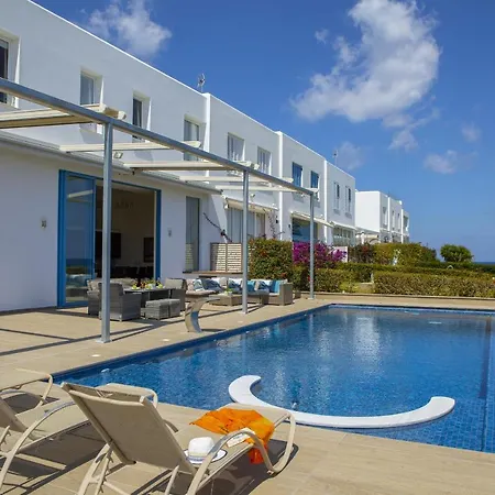 Seafront Infinte Aretousa Villa *