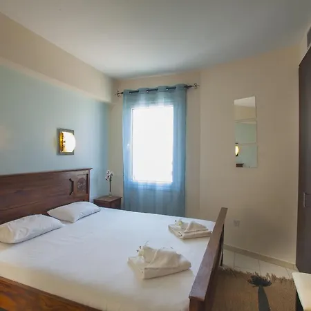 Seafront Infinte Aretousa Villa