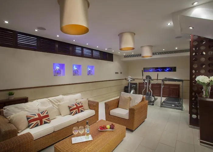 Seafront Infinte Aretousa *