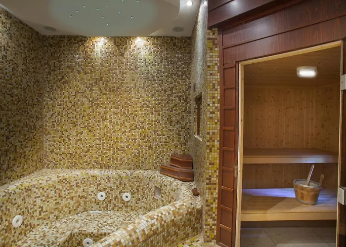 Villa Seafront Infinte Aretousa *