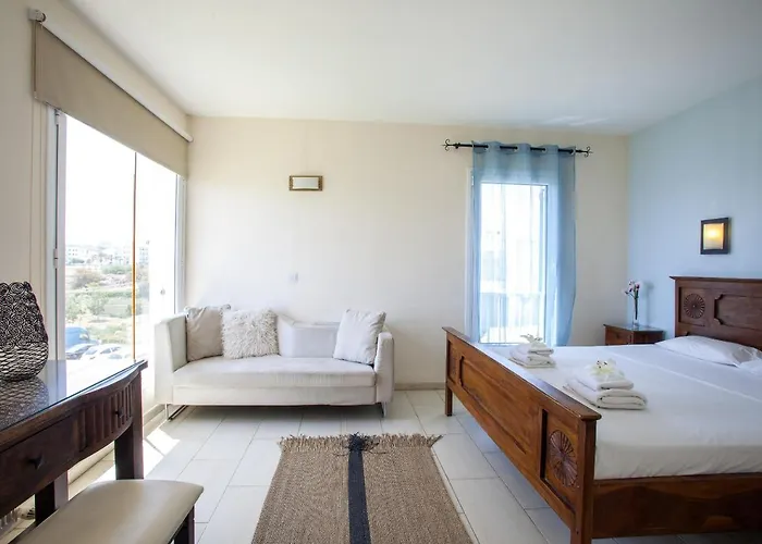 Seafront Infinte Aretousa Protaras