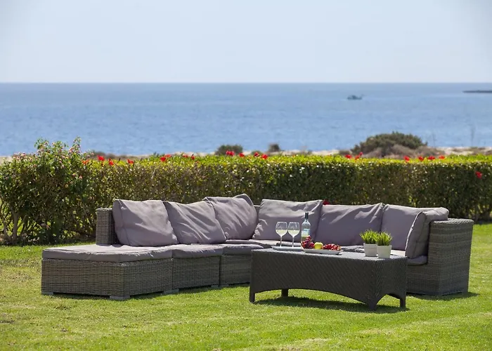 Seafront Infinte Aretousa Villa Protaras