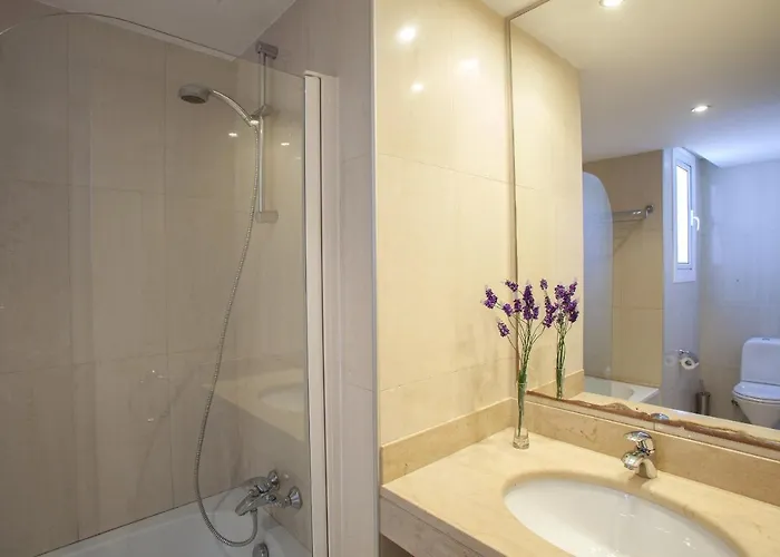 Seafront Infinte Aretousa Villa Protaras